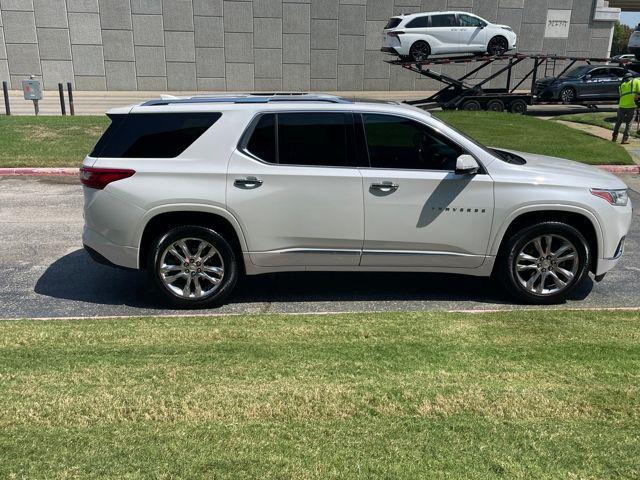 used 2020 Chevrolet Traverse car, priced at $27,231