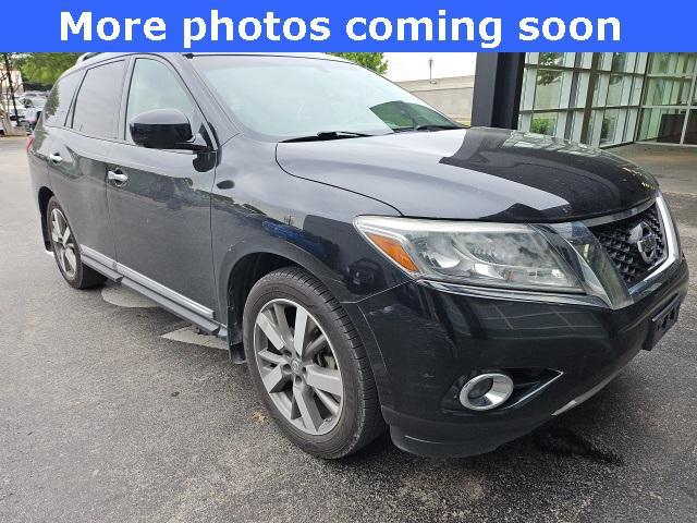 used 2015 Nissan Pathfinder car, priced at $11,658
