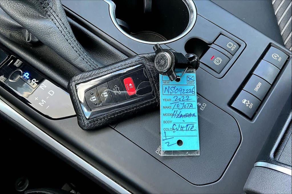 used 2022 Toyota Highlander car, priced at $37,000