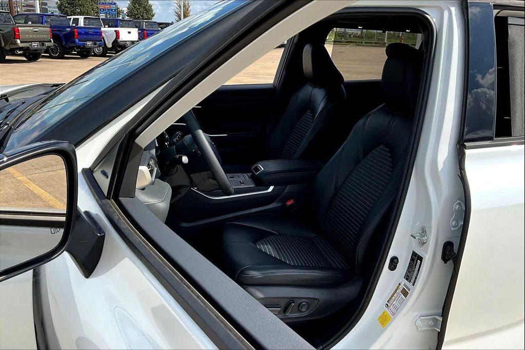 used 2022 Toyota Highlander car, priced at $37,000