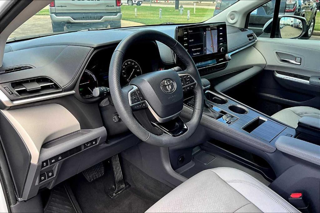used 2023 Toyota Sienna car, priced at $44,700
