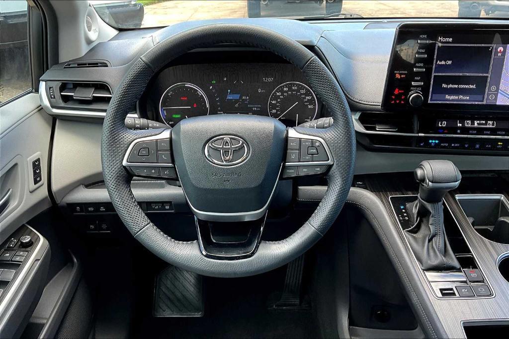 used 2023 Toyota Sienna car, priced at $44,700