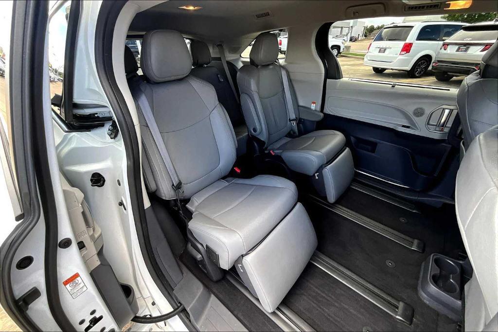 used 2023 Toyota Sienna car, priced at $44,700