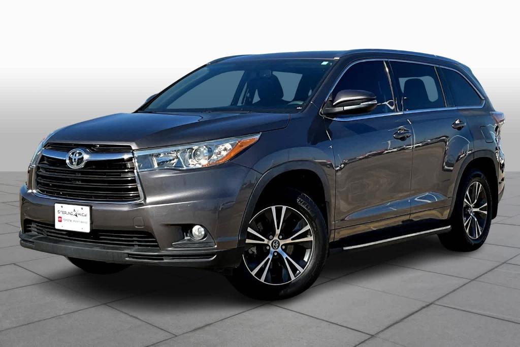 used 2016 Toyota Highlander car, priced at $21,850