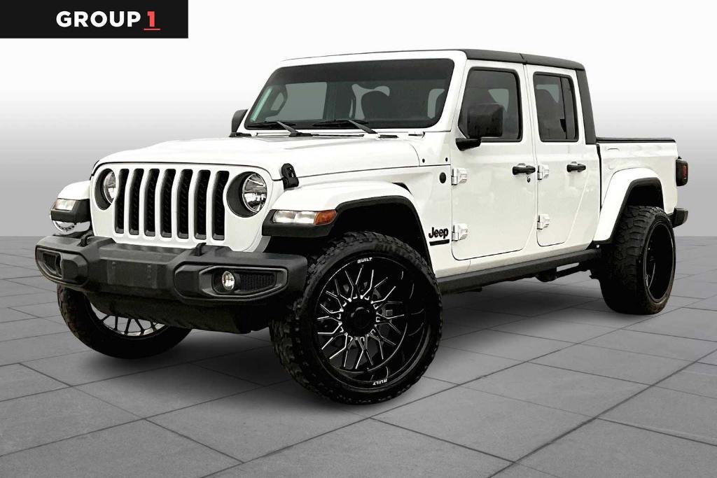 used 2021 Jeep Gladiator car, priced at $28,800