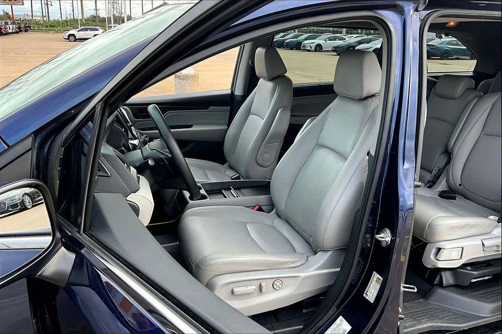 used 2018 Honda Odyssey car, priced at $15,600