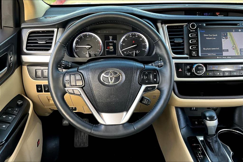 used 2016 Toyota Highlander car, priced at $25,200