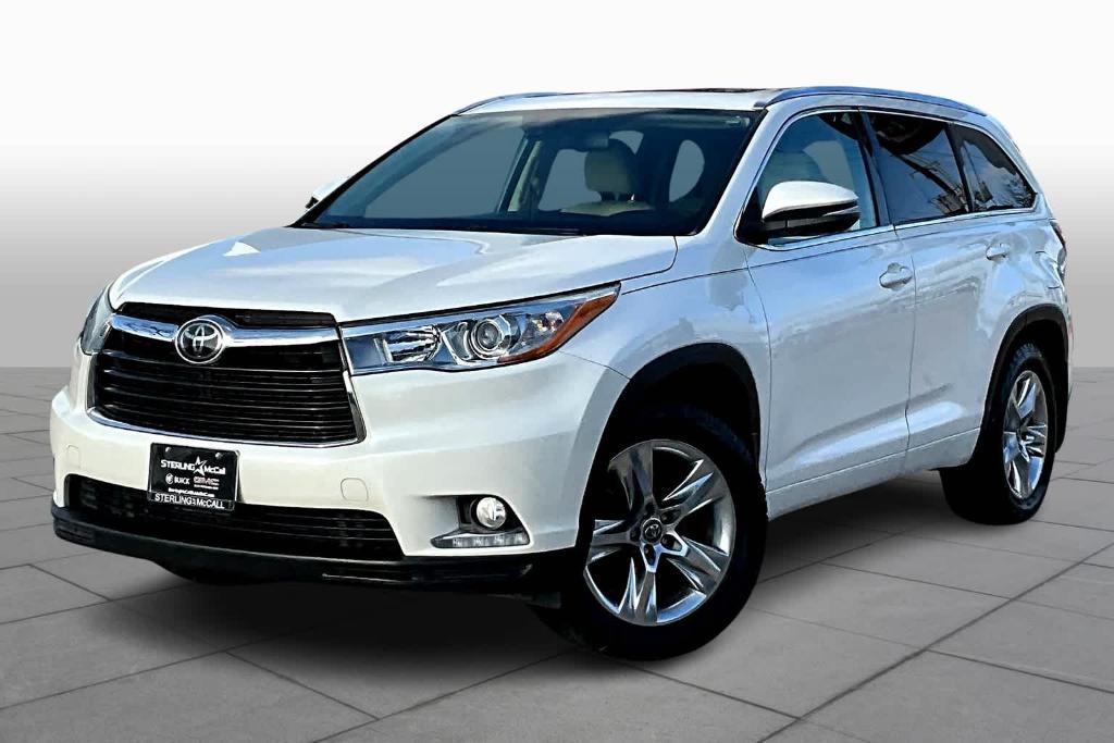 used 2016 Toyota Highlander car, priced at $25,200