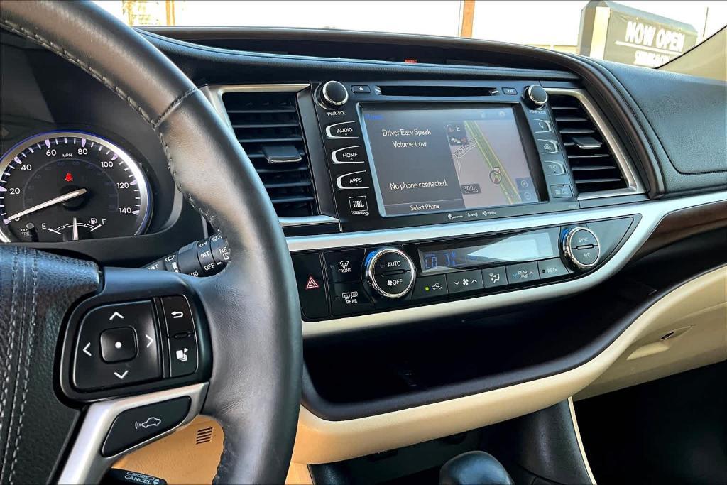 used 2016 Toyota Highlander car, priced at $25,200