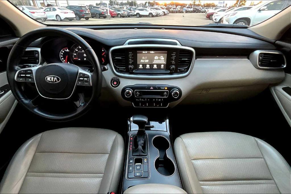 used 2020 Kia Sorento car, priced at $17,750