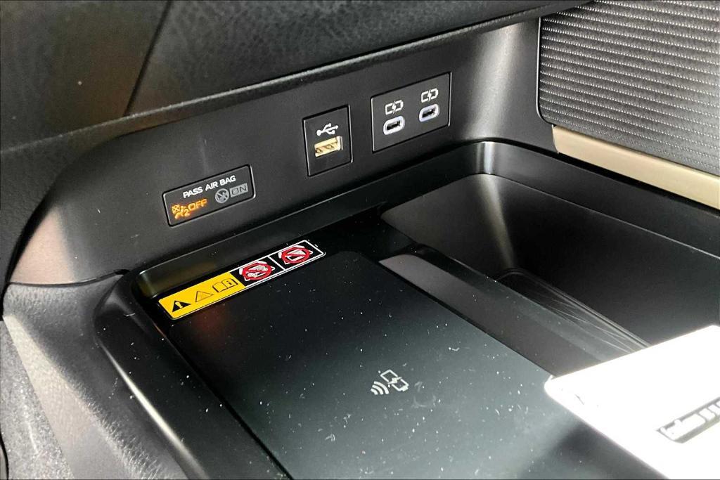 new 2025 Toyota Camry car, priced at $33,405