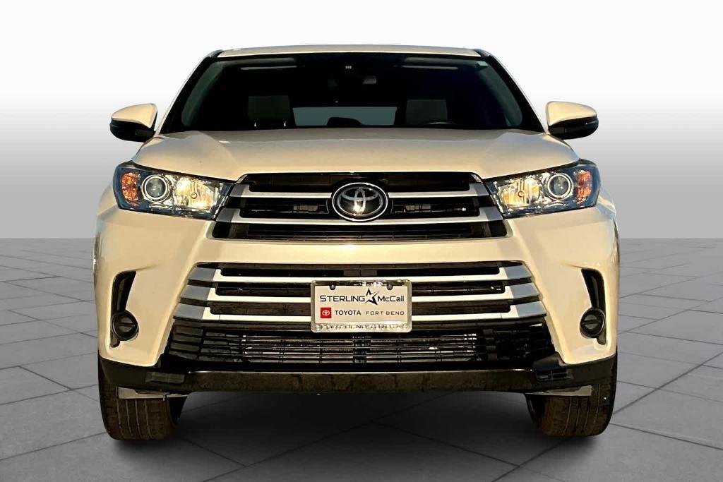 used 2019 Toyota Highlander car, priced at $24,150