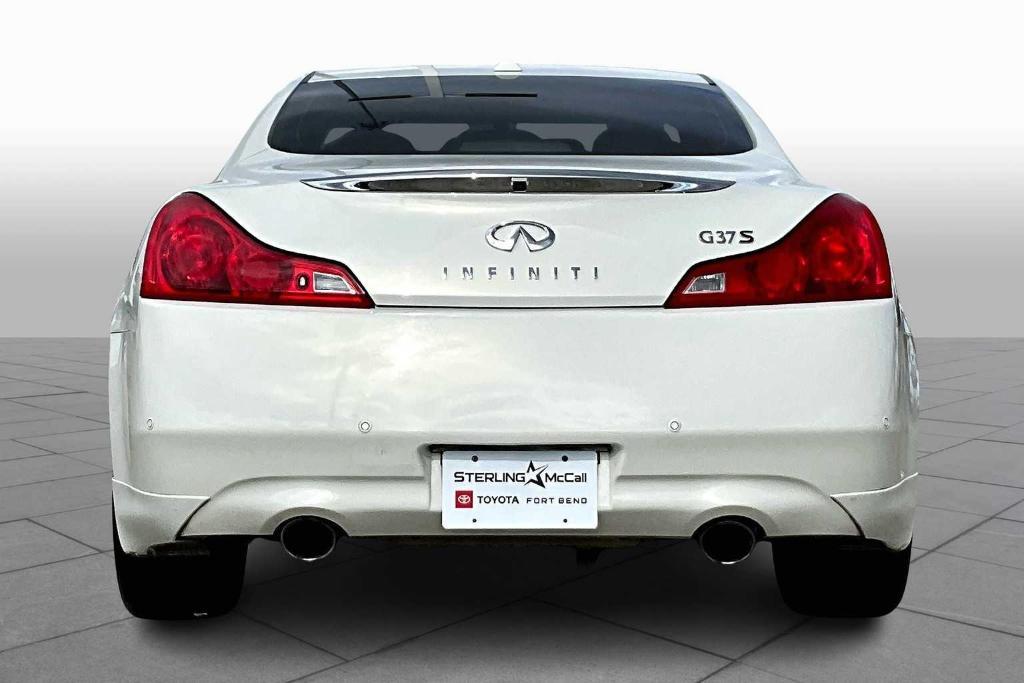 used 2013 INFINITI G37 car, priced at $14,300