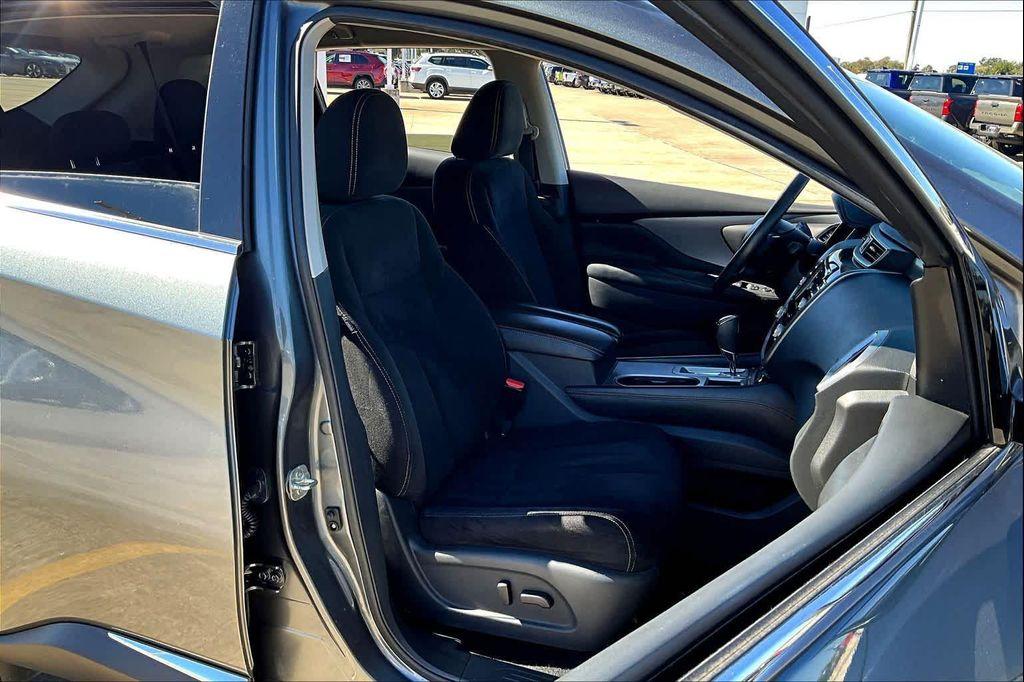 used 2020 Nissan Murano car, priced at $10,900