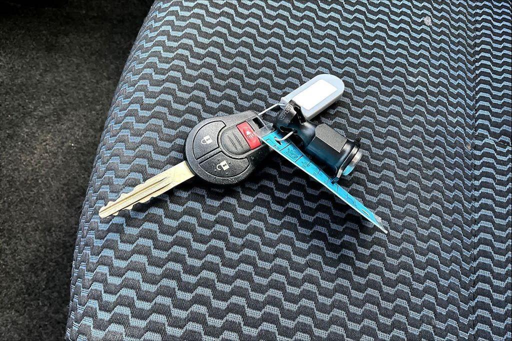 used 2019 Nissan Versa Note car, priced at $7,250