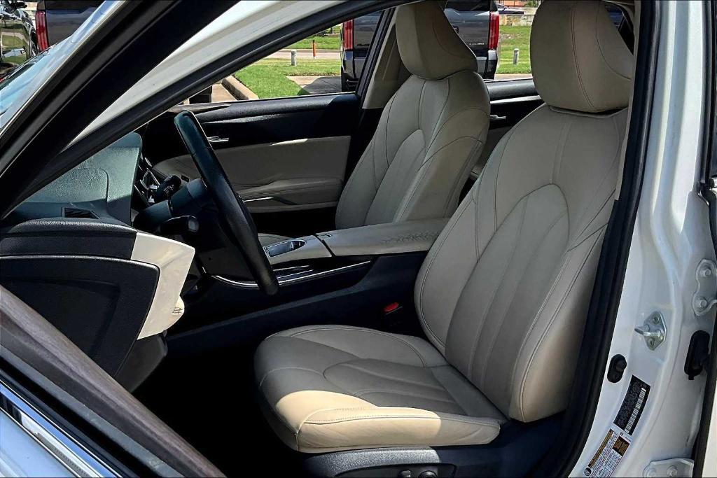 used 2021 Toyota Avalon car, priced at $23,700