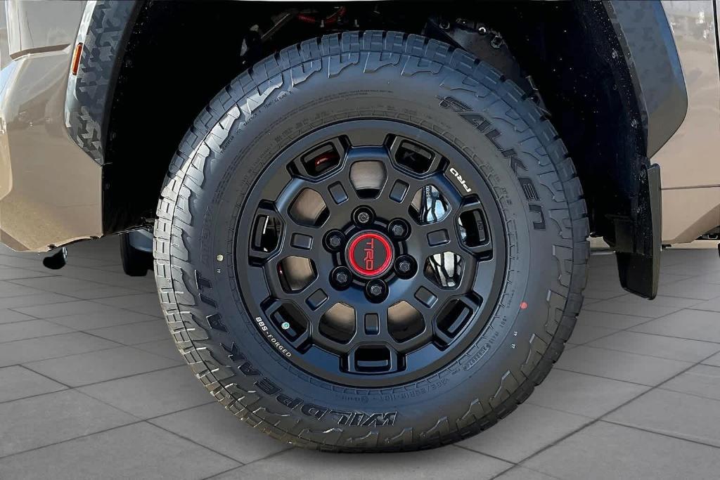 new 2025 Toyota Tundra Hybrid car, priced at $78,559