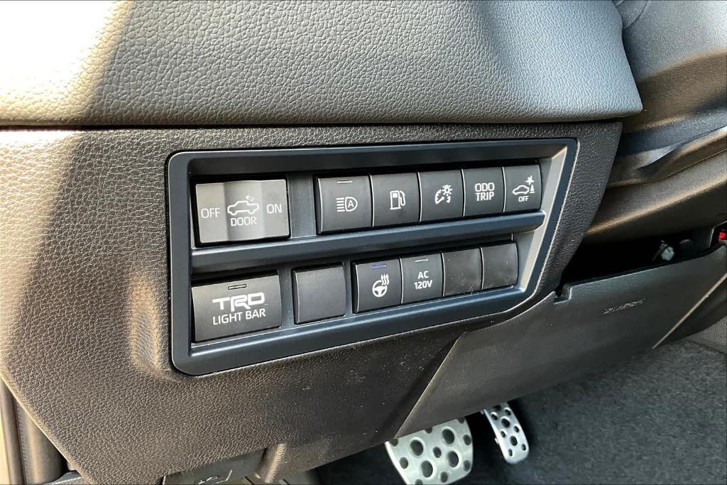 new 2025 Toyota Tundra Hybrid car, priced at $78,559