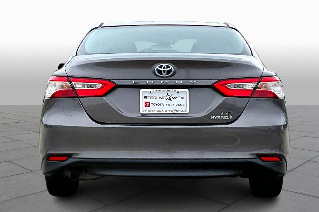 used 2018 Toyota Camry Hybrid car, priced at $16,100