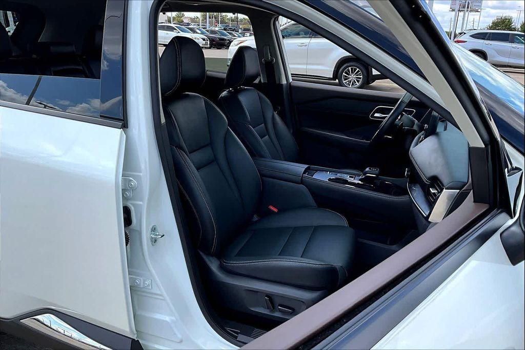 used 2021 Nissan Rogue car, priced at $25,300