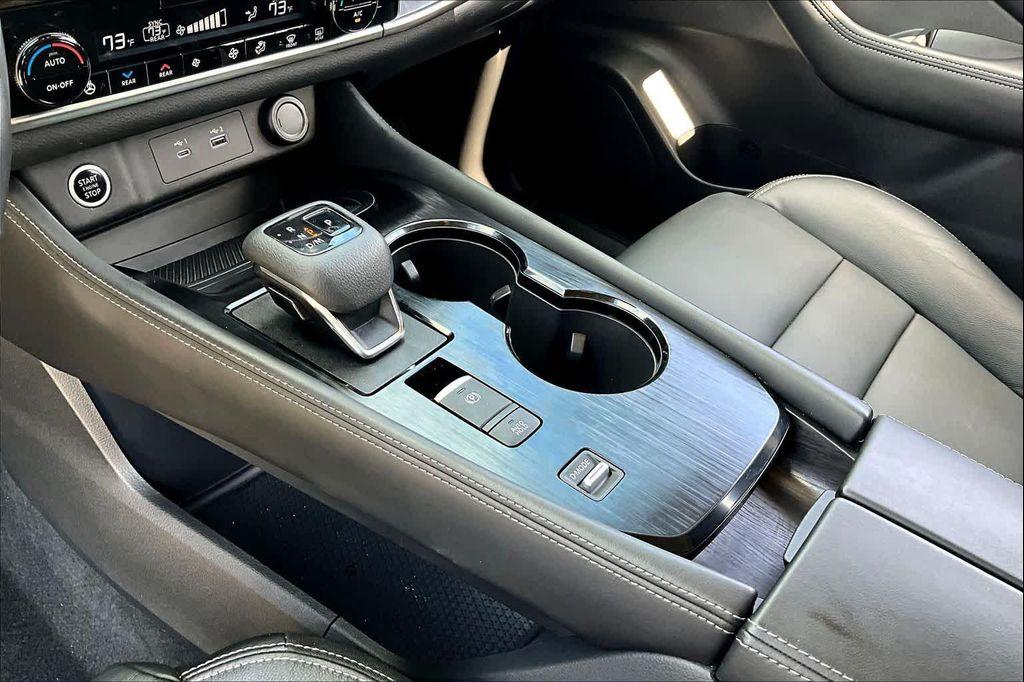 used 2021 Nissan Rogue car, priced at $25,300