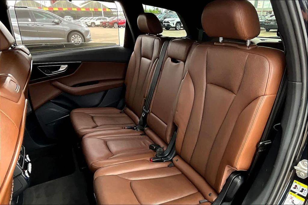 used 2017 Audi Q7 car, priced at $11,900
