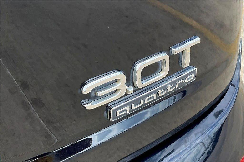 used 2017 Audi Q7 car, priced at $11,900