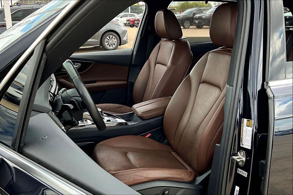 used 2017 Audi Q7 car, priced at $11,900