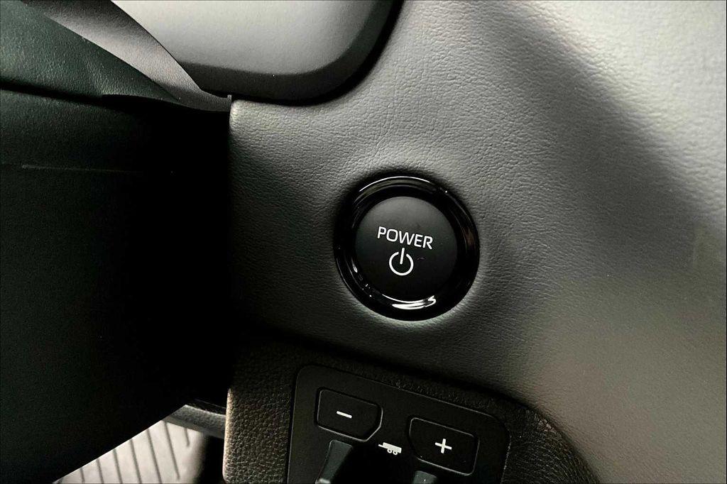 new 2025 Toyota Tundra Hybrid car, priced at $78,368