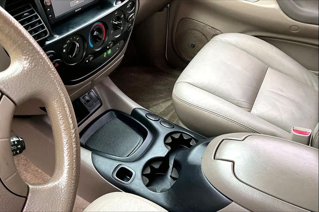 used 2006 Toyota Tundra car, priced at $11,100