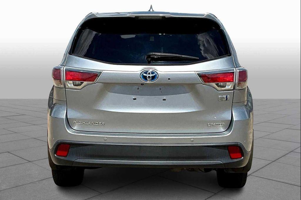 used 2016 Toyota Highlander Hybrid car, priced at $17,850