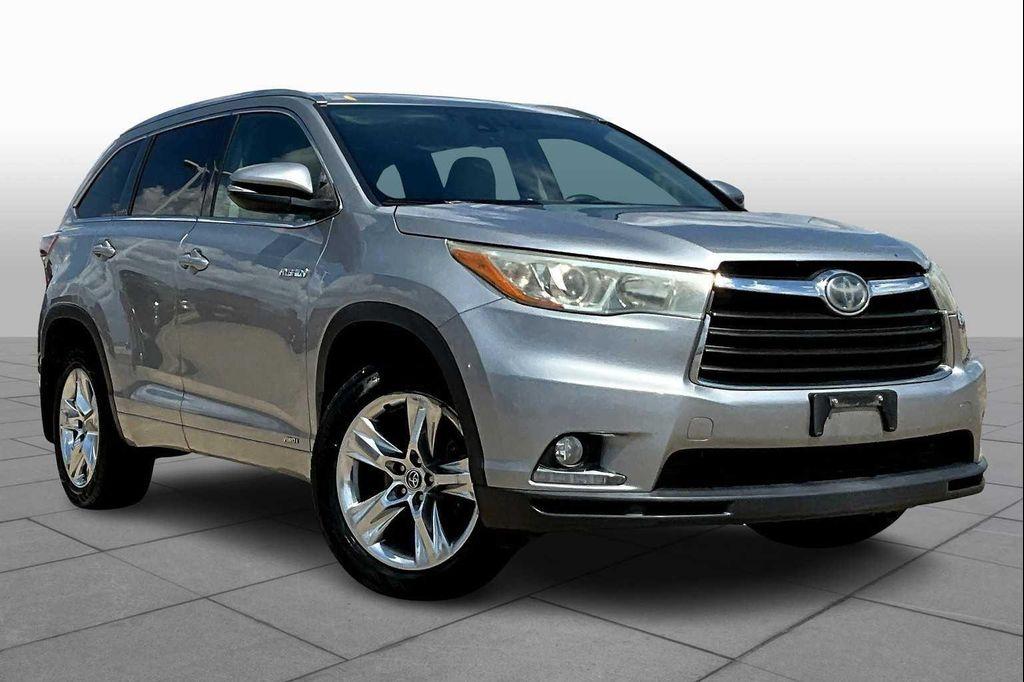 used 2016 Toyota Highlander Hybrid car, priced at $17,850