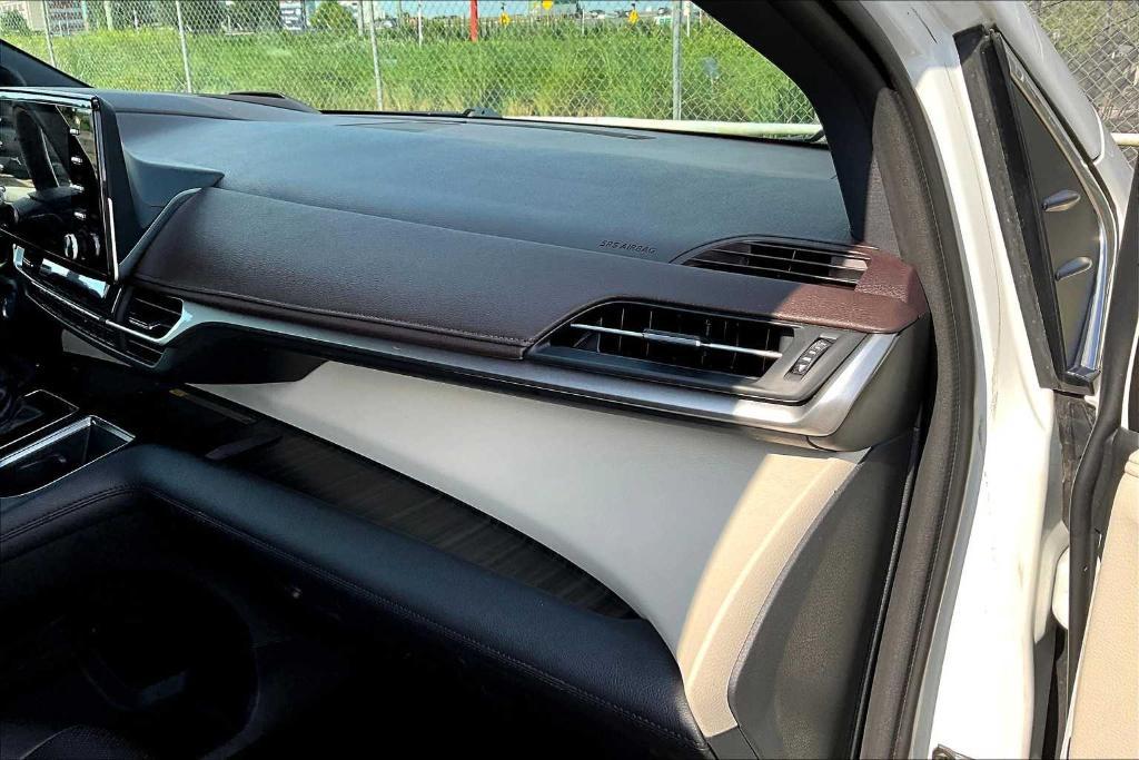 used 2021 Toyota Sienna car, priced at $38,600