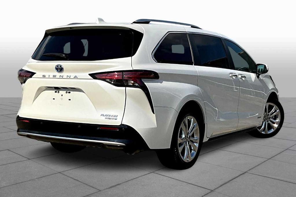 used 2021 Toyota Sienna car, priced at $38,600