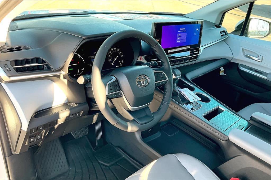 new 2025 Toyota Sienna car, priced at $48,175