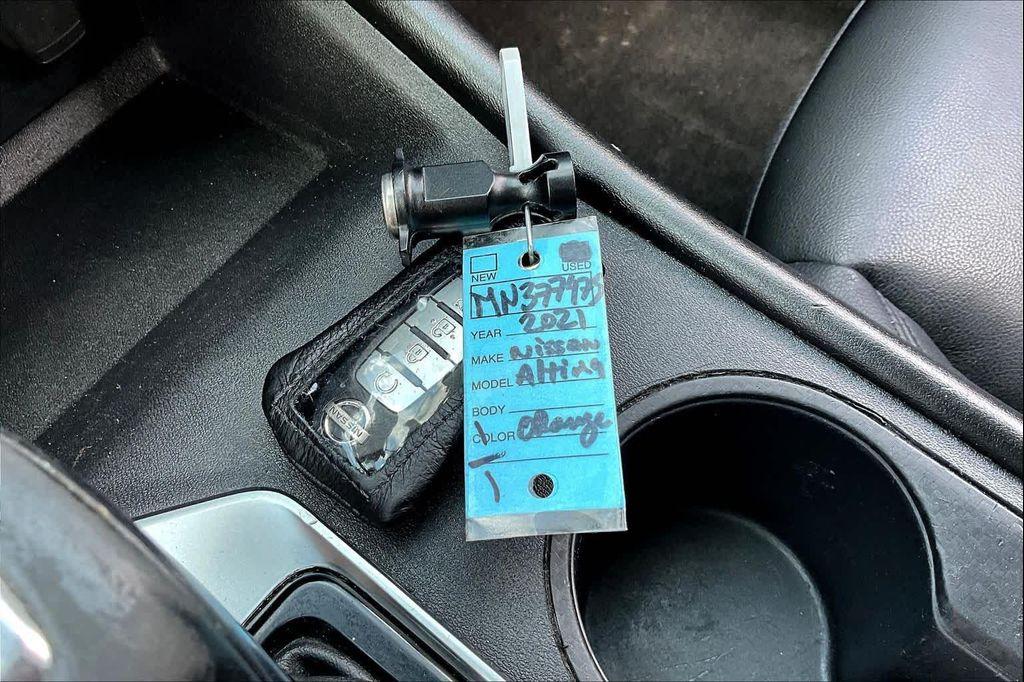 used 2021 Nissan Altima car, priced at $13,999