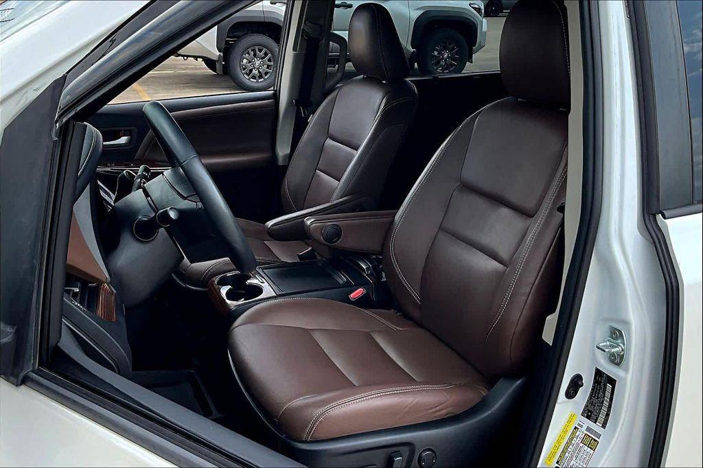 used 2016 Toyota Sienna car, priced at $23,850