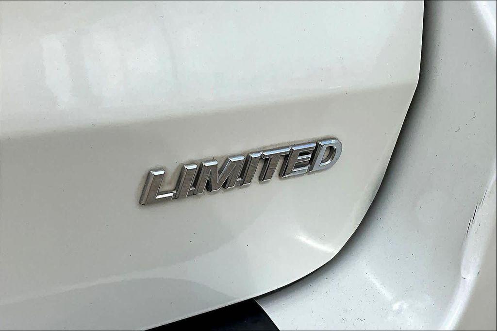 used 2016 Toyota Sienna car, priced at $23,850