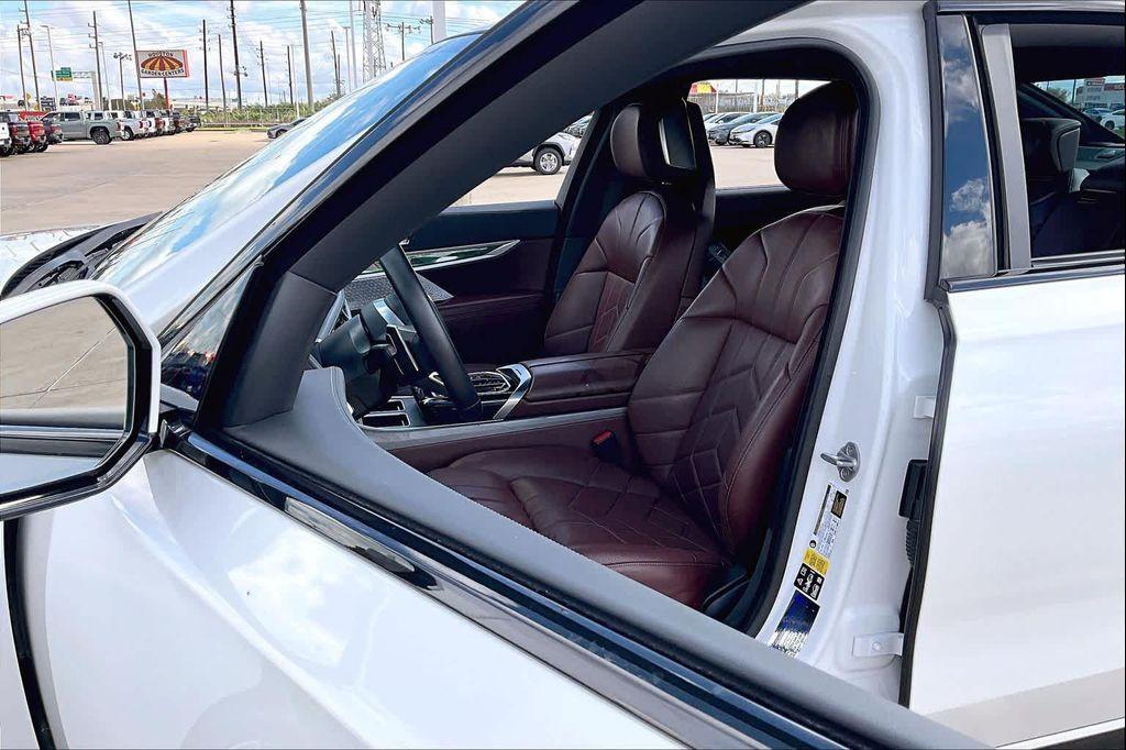 used 2023 BMW 760 car, priced at $76,250