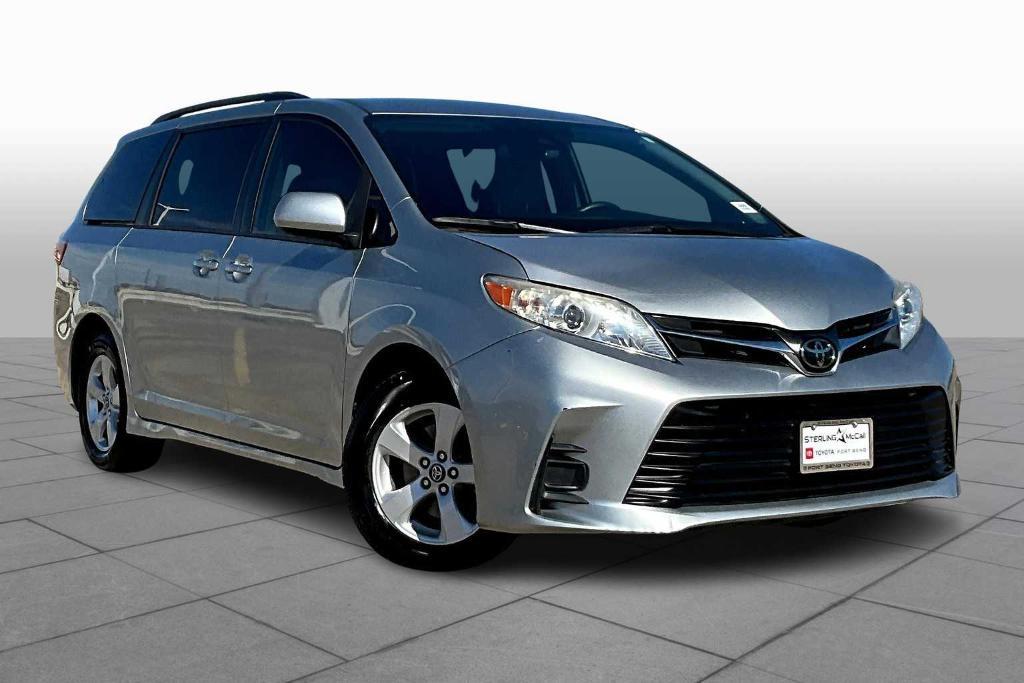 used 2020 Toyota Sienna car, priced at $28,900