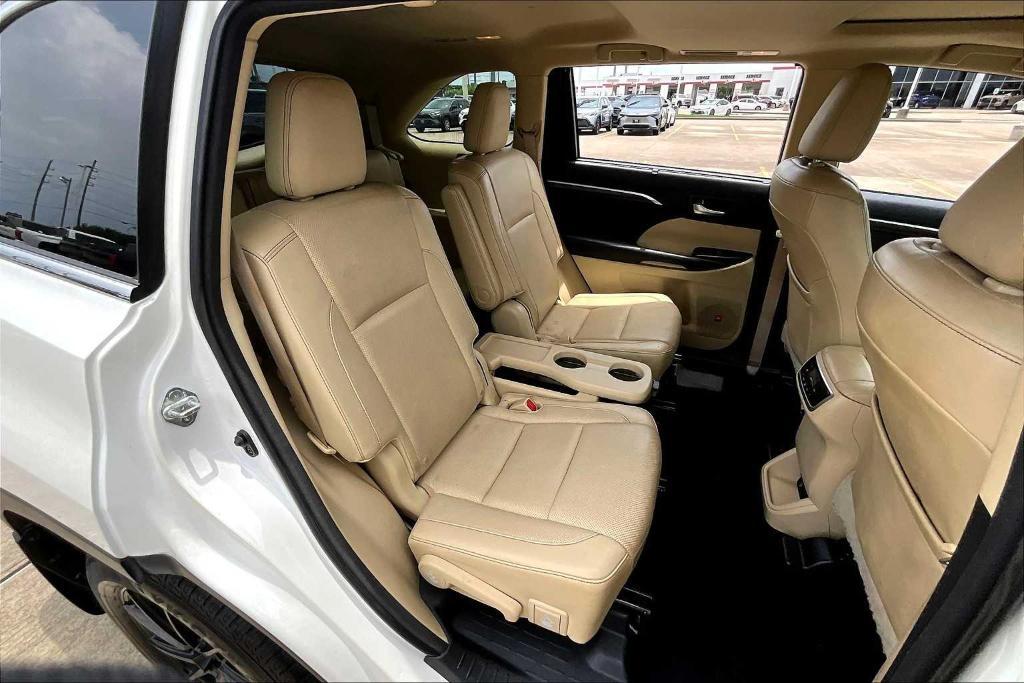 used 2015 Toyota Highlander car, priced at $18,000