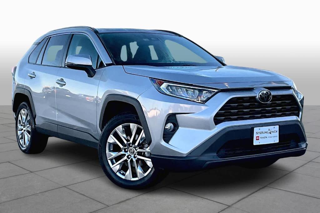 used 2020 Toyota RAV4 car, priced at $26,900