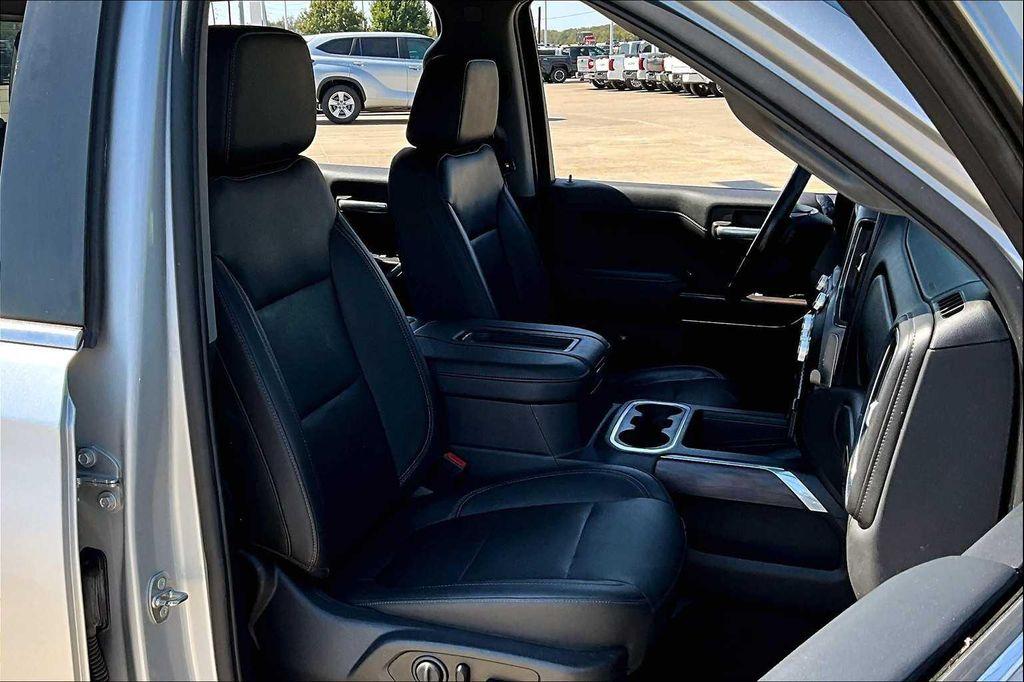 used 2020 GMC Sierra 1500 car, priced at $25,000