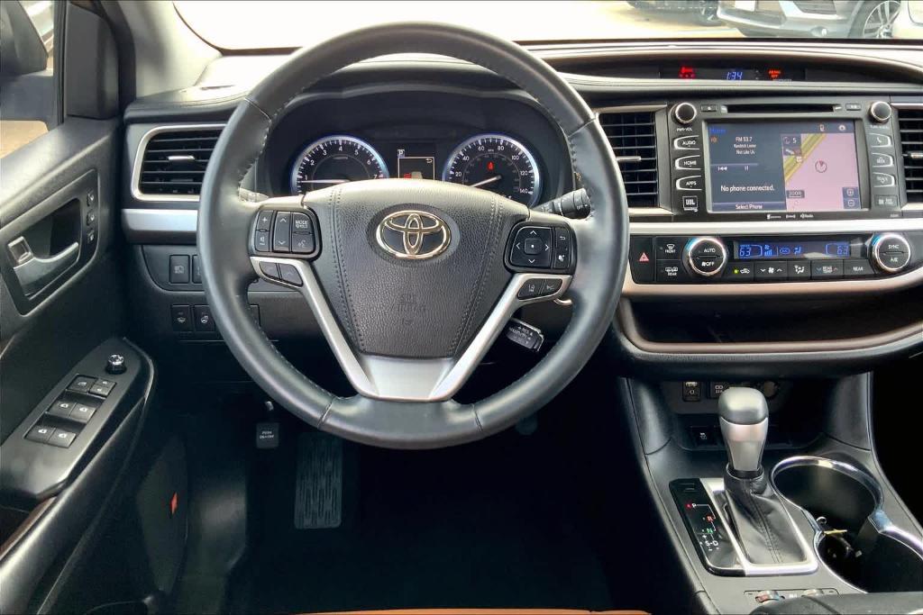 used 2019 Toyota Highlander car, priced at $33,900