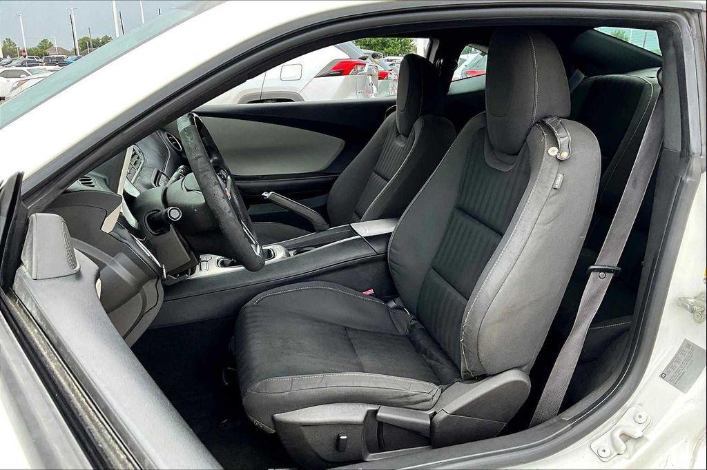 used 2014 Chevrolet Camaro car, priced at $9,500