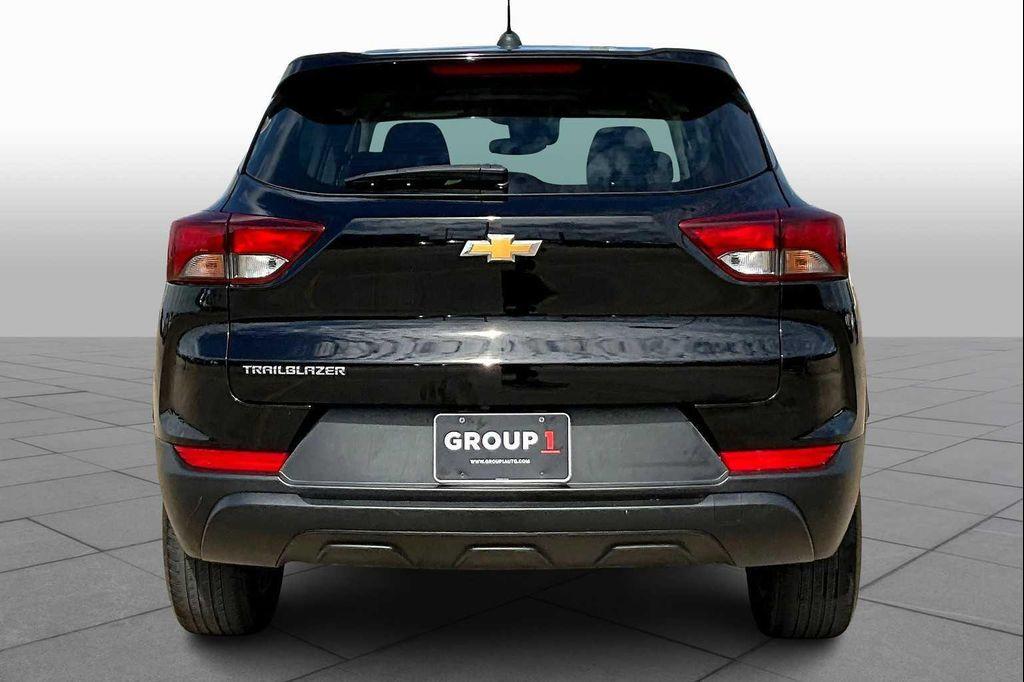 used 2023 Chevrolet TrailBlazer car, priced at $18,800