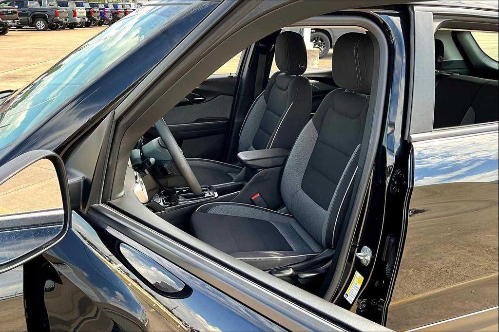 used 2023 Chevrolet TrailBlazer car, priced at $18,800