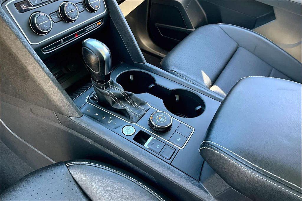 used 2021 Volkswagen Atlas car, priced at $18,600