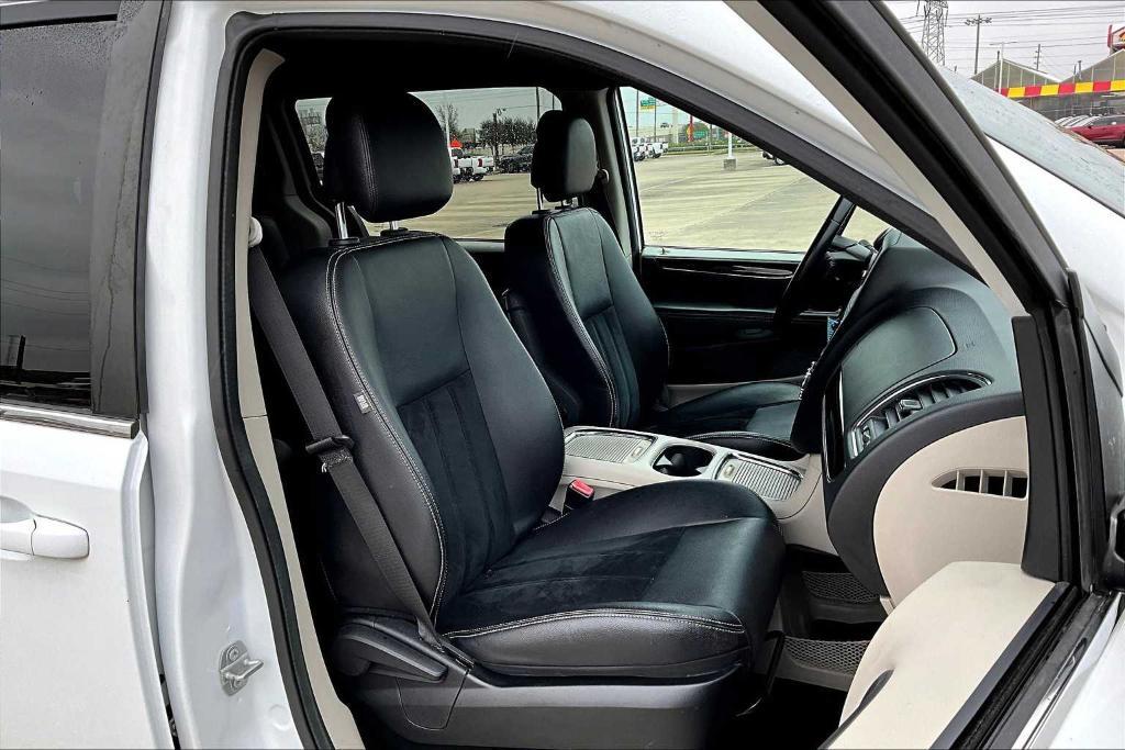 used 2018 Dodge Grand Caravan car, priced at $10,250