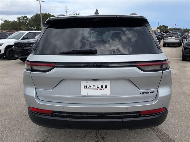 new 2025 Jeep Grand Cherokee car, priced at $44,160